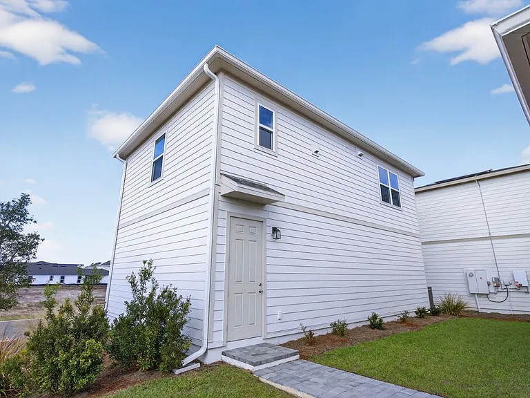 2926 Sail House Dr — Photo 2