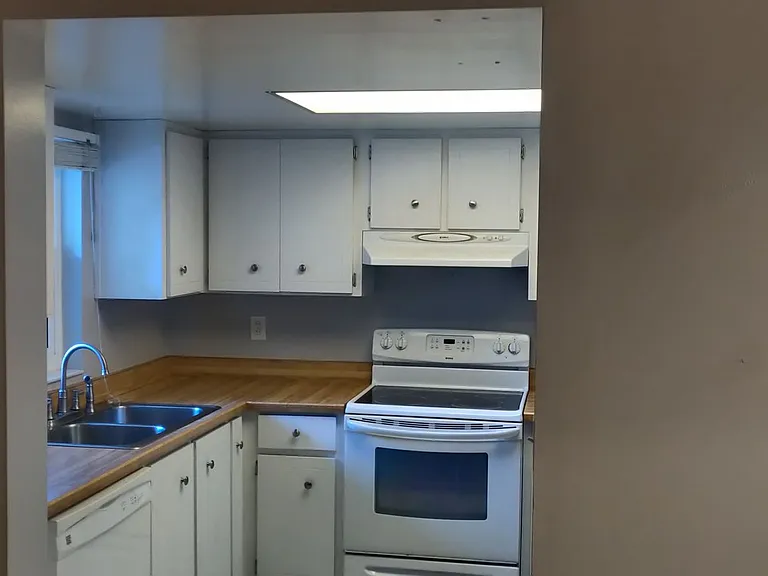 112 Lacosta Ln #311 — Photo 4