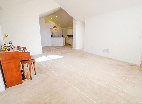 5th image of 7229 Norwood Pond Ct Unit 7229