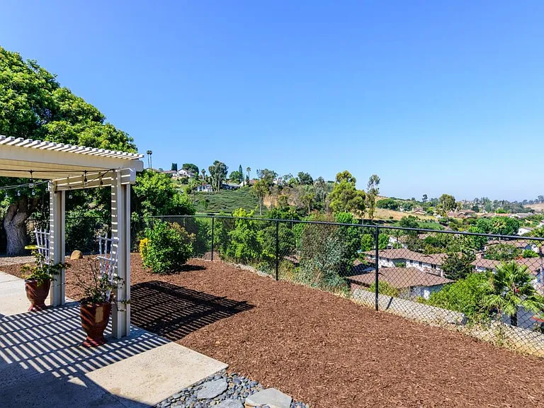 6555 Royal Gorge Ct — Photo 38