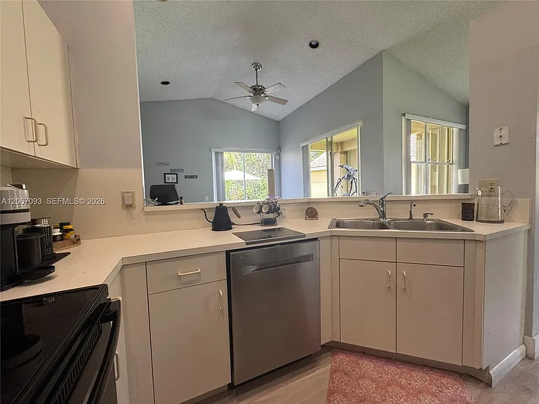 825 Falling Water Rd — Photo 14