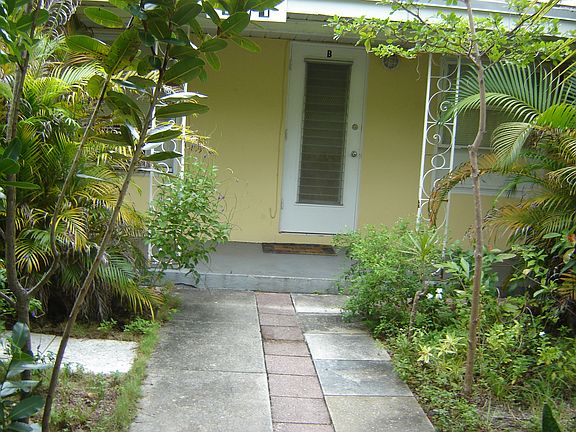 5th image of 701 NE 7th Ave APT B
