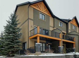 303 NE Valley Ridge Mnr NW, Calgary, AB T3B6C5