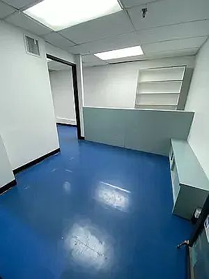 4th image of 210 Canal St Room 508