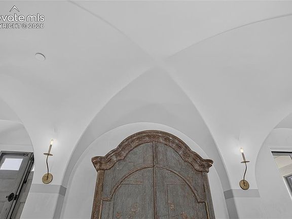 4th image of 30 Cap Rock Way