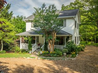 1610 Lula Lake Rd, Lookout Mountain, GA 30750