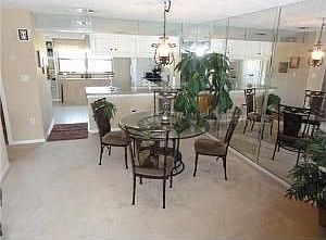 3rd image of 12352 Capri Cir N
