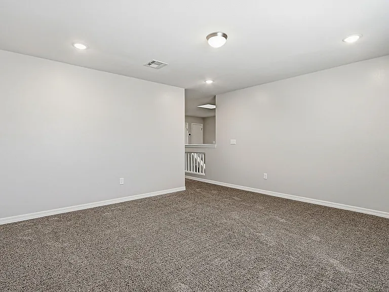 629 La Entrada Cir — Photo 19