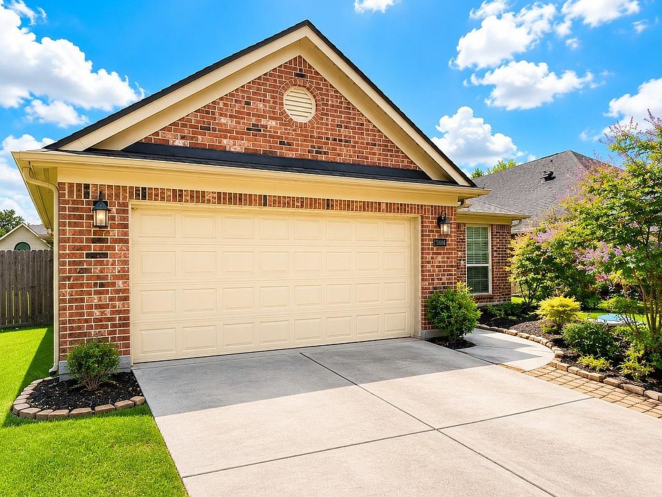 1st image of 15819 Magnolia Shores Ln