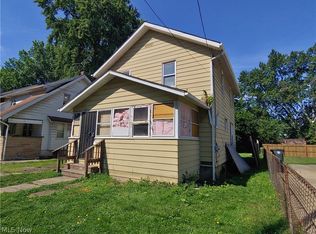 996 Burkhardt Ave, Akron, OH 44301