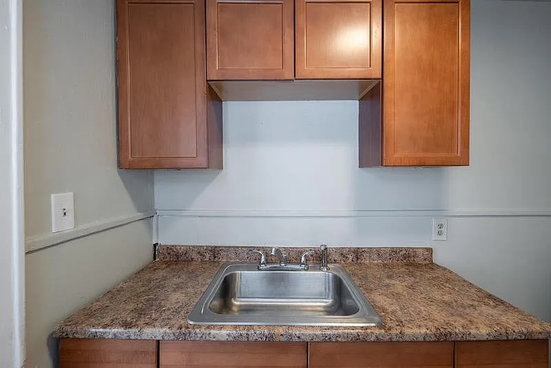 1 bed, 1.0 bath, 850 sqft, $1,150 — Photo 3