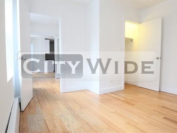 2nd image of 542 E 14th St APT 9