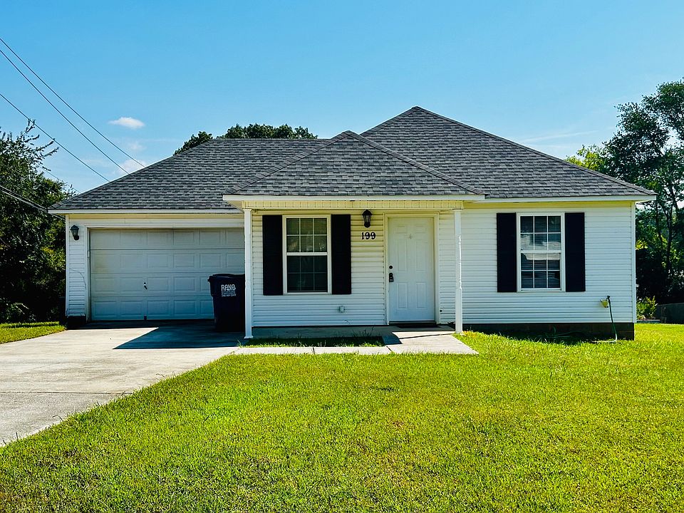 1st image of 199 Tanner Point Dr