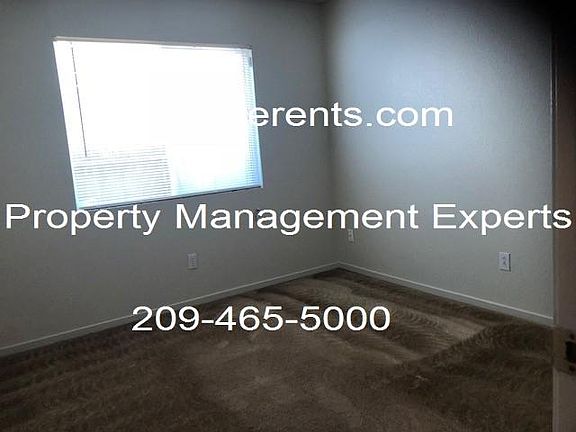 3rd image of 1659 Truckee Ln