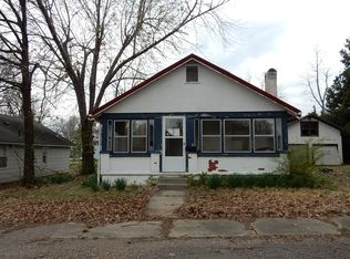 420 W Bain St, Dexter, MO 63841