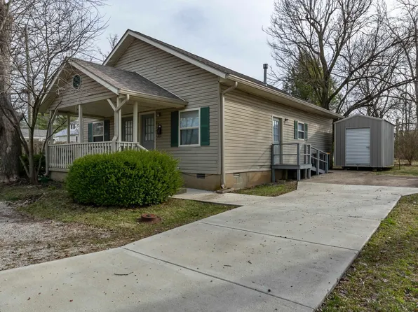 812 N Jackson St, Bloomington, IN 47404