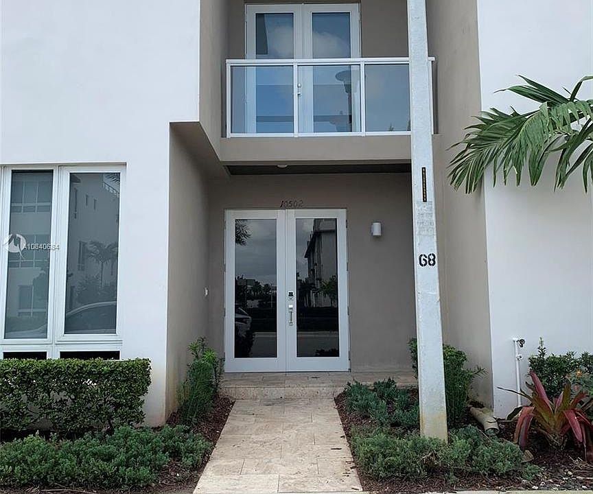 1st image of 10502 NW 66th St #0