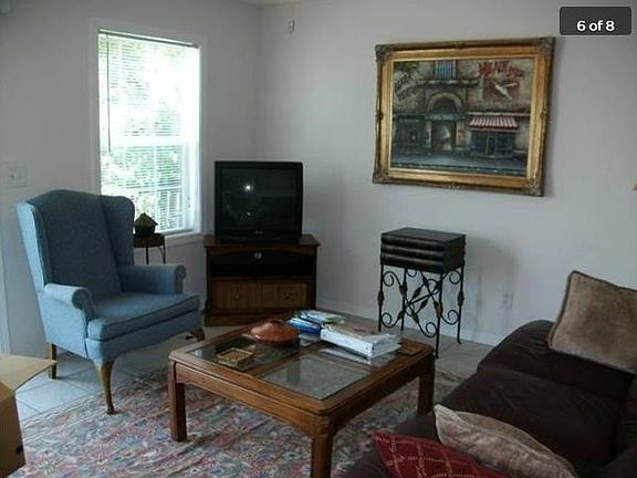 5th image of 1018 Harbour Dr