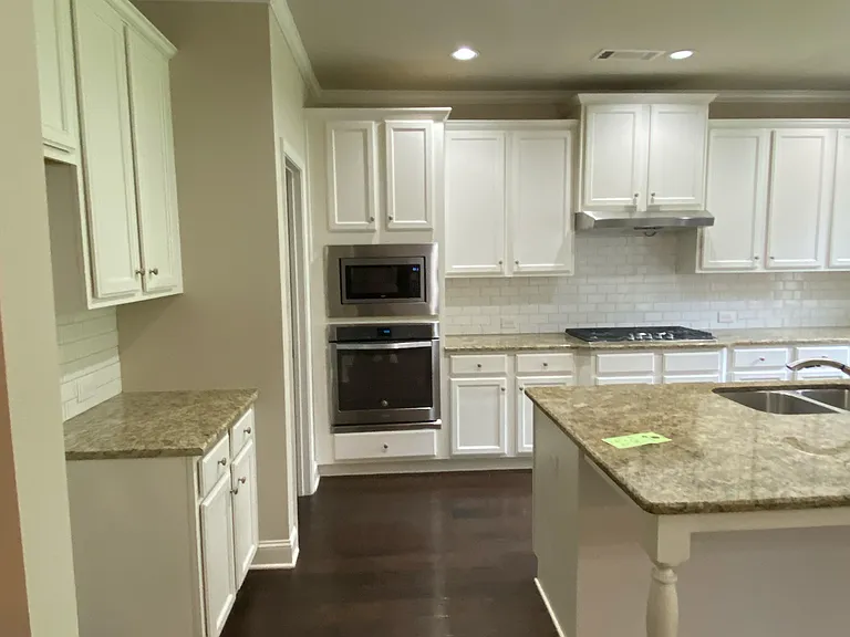 1068 W Union Grove Cir — Photo 3