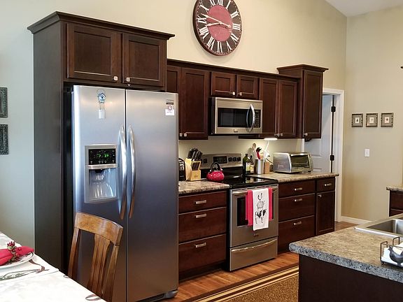 2nd image of 2366 Fawn Ct