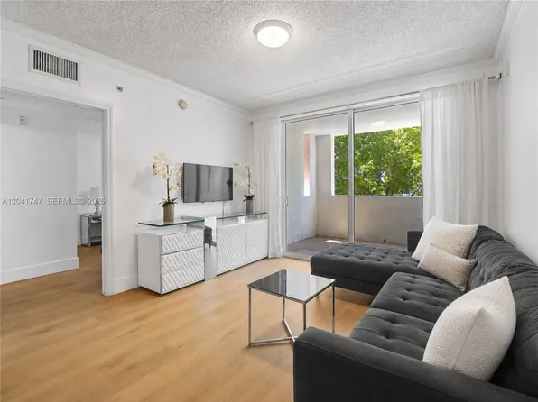 17145 N Bay Rd APT 4311, Sunny Isles Beach, FL 33160