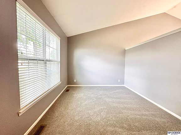 3rd image of 8008 S 161st Ter