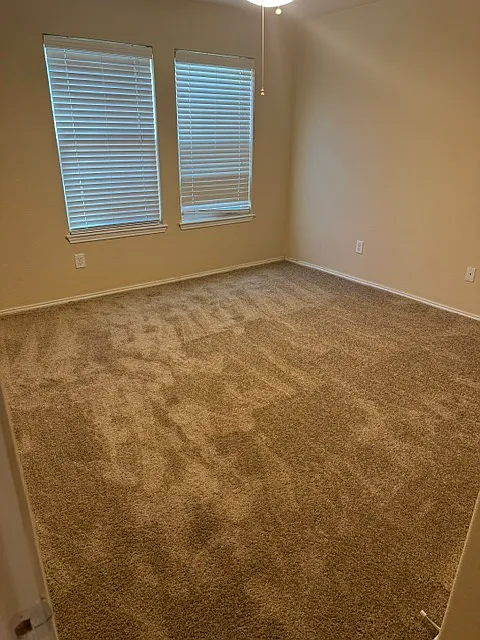 3 bed, 1527 sqft, $2,150 — Photo 3