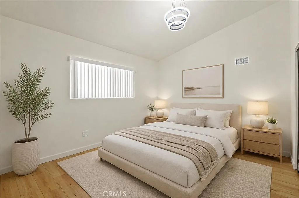4 bed, 2589 sqft, $6,500 — Photo 2