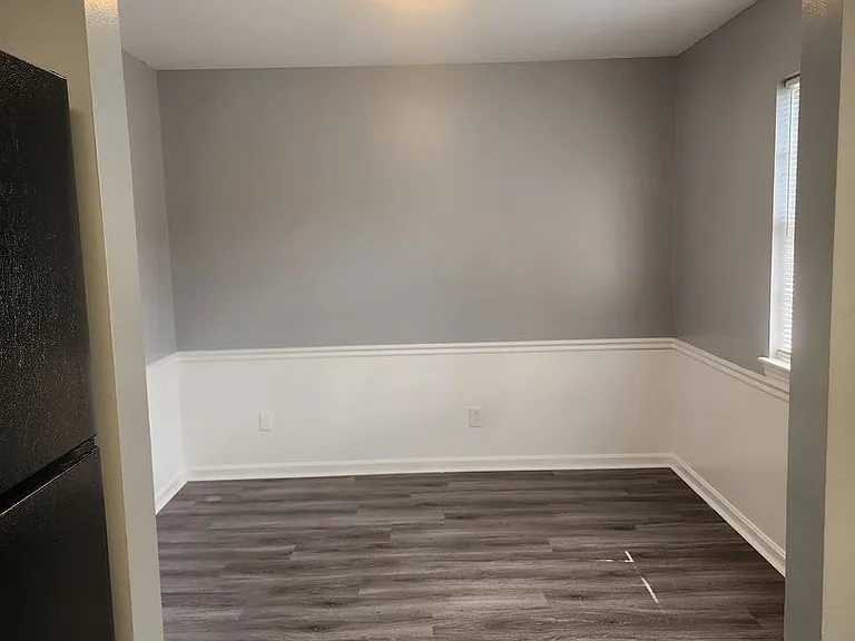 Huntingdon Apartments — Photo 62