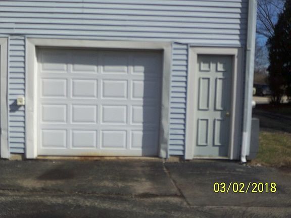 2nd image of 1013 Gael Dr Unit D