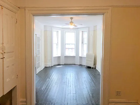 Rented by Barbara Puccia Realty LLC | media 19