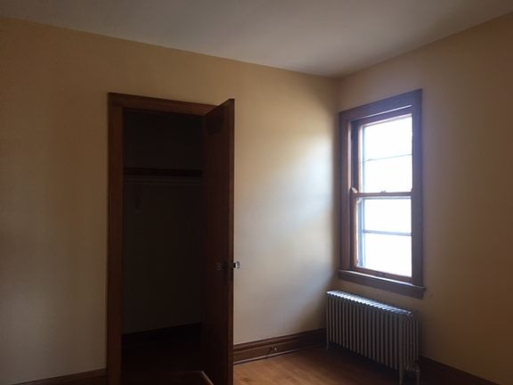 3rd image of 1627 Kenilworth Ave