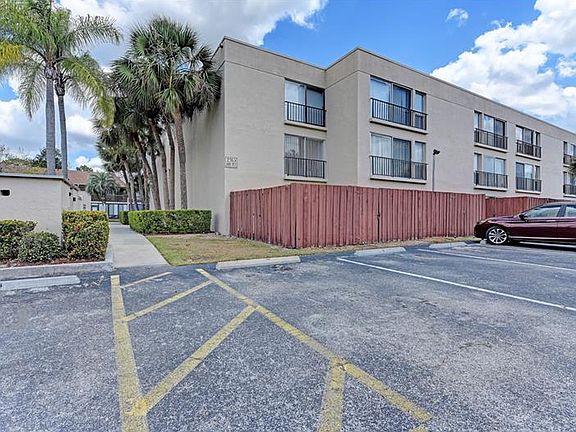4th image of 2763 Woodgate Ln APT 206
