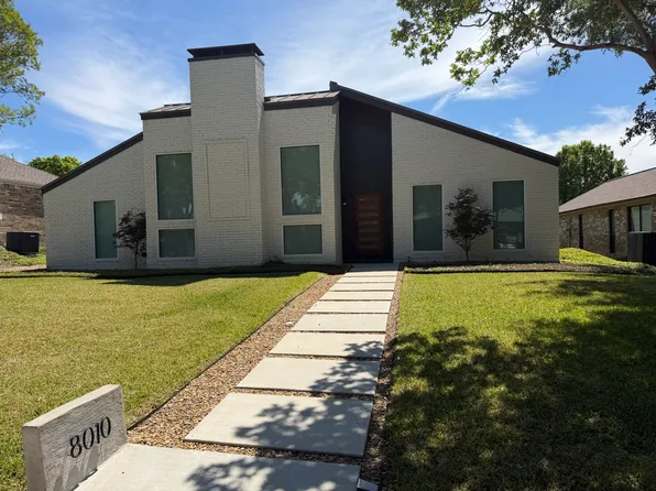 8010 Moss Meadows Dr, Dallas, TX 75231