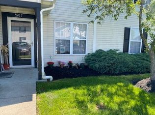 5507 Garden Rdg, Columbus, OH 43228