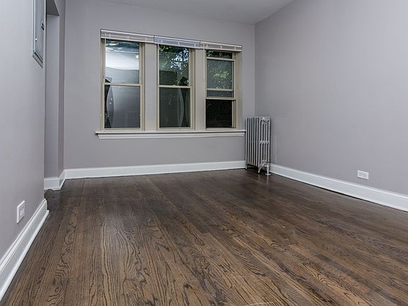 5th image of 7631 S East End Ave