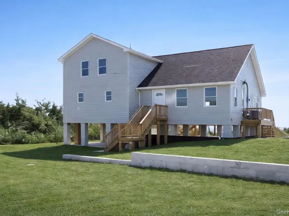 22 Rod Street, East Patchogue, NY 11772