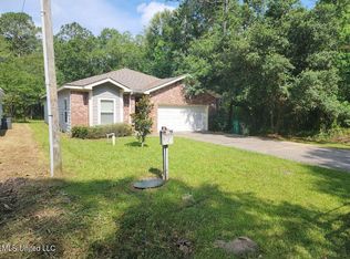 7309 Bayside Dr, Bay Saint Louis, MS 39520