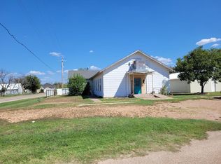 1301 Broad Ave, Ballinger, TX 76821