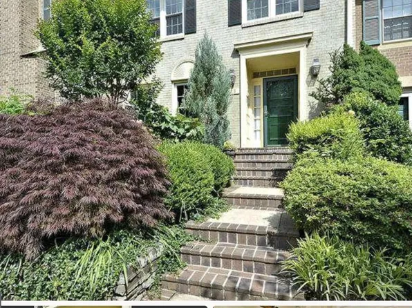 15 Bentridge Ct, Potomac, MD 20854