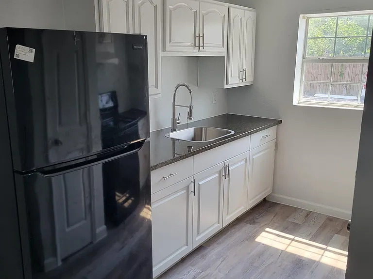 4525 Weaver Rd #19 — Photo 6