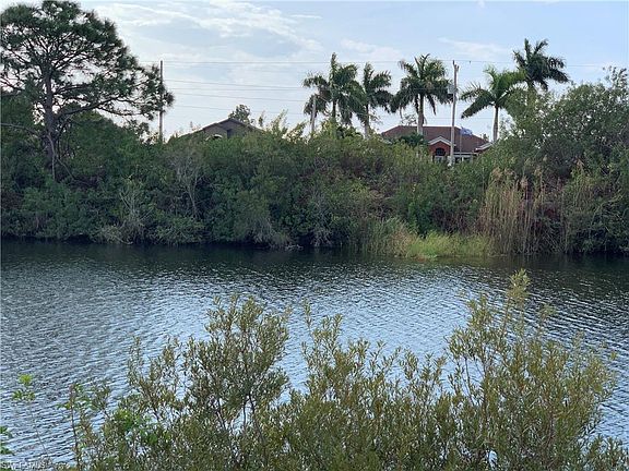 4th image of 2220 NW 25th Ter Lot 19