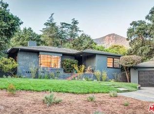 1999 E Altadena Dr, Altadena, CA 91001