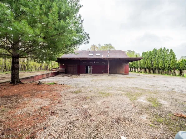 51448 N Ridge Rd, Vermilion, OH 44089