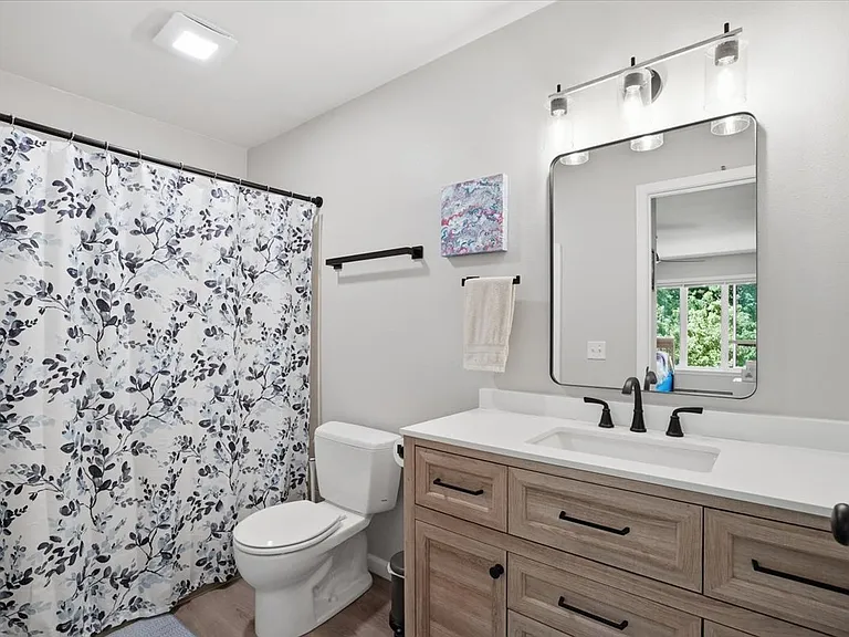 311 Forest St #2D — Photo 23