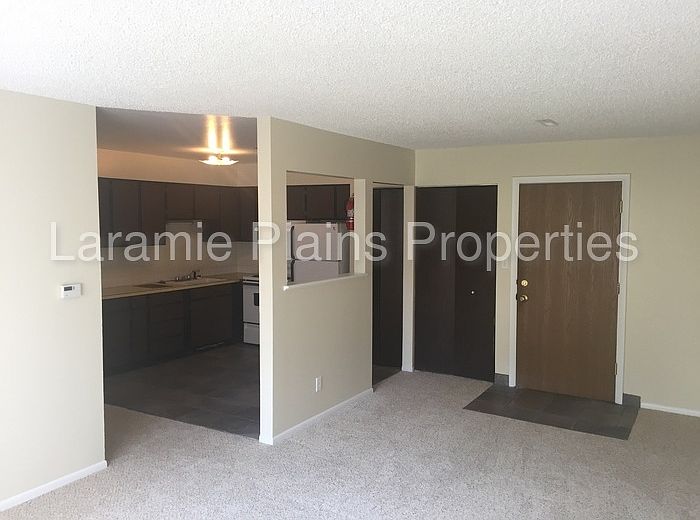 1st image of 1308 E Flint St APT 6