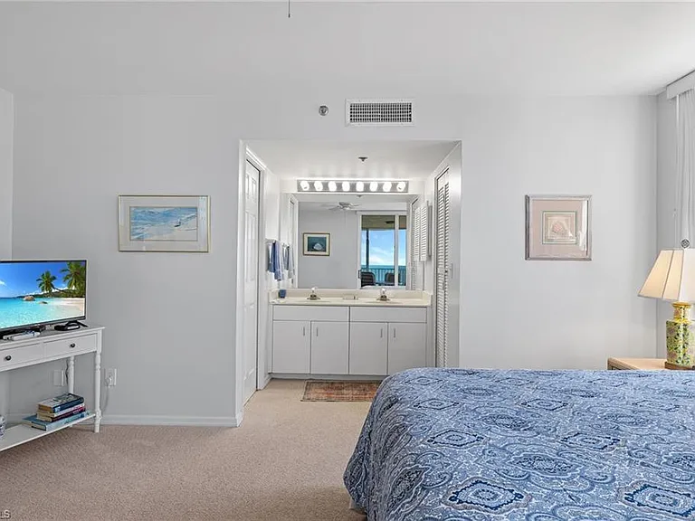 5550 Heron Point Dr #1404 — Photo 17