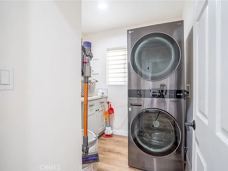 3417 Merced St — Photo 18