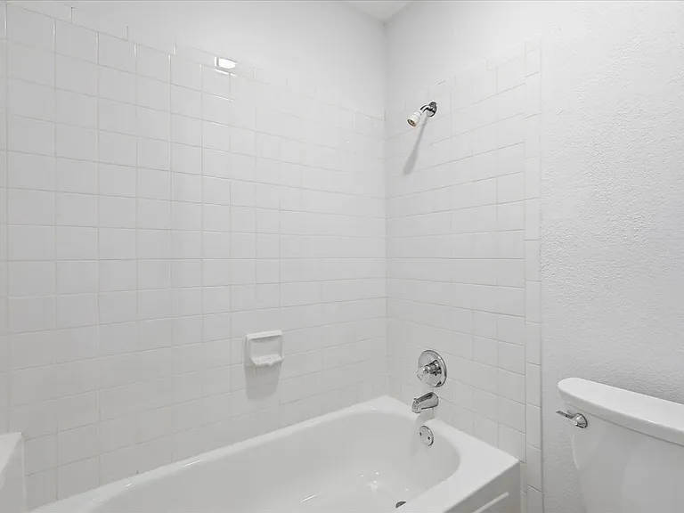 8812 Sabinas Trl — Photo 26
