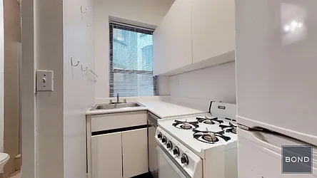 Rented by Bond New York